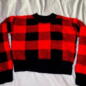 Red Plaid Sweater 🖤❤️